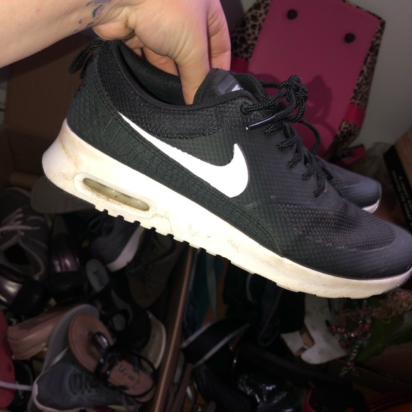 Nike sneakers - Picture 1 of 3